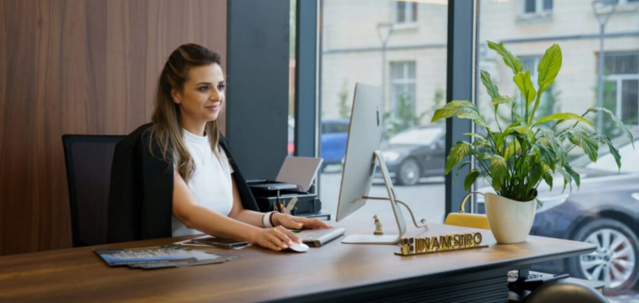 Inamstro - imagine între blocuri